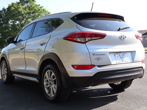 Used 2017 Hyundai Tucson SE image 6