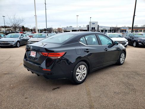 Used 2022 Nissan Sentra S image 5