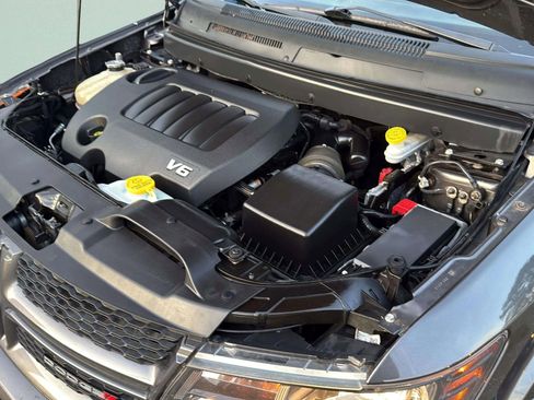 Used 2019 Dodge Journey GT image 33