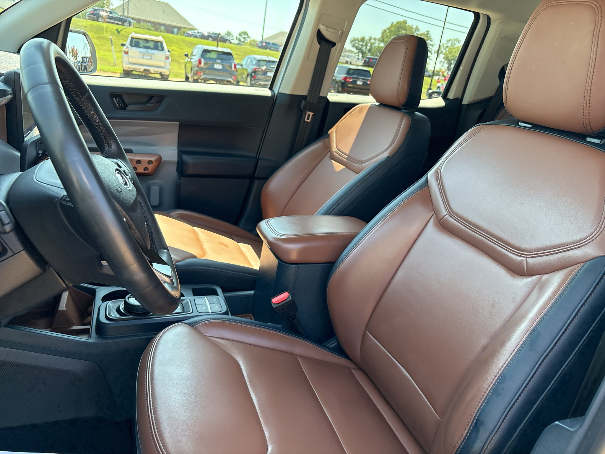 Used 2024 Ford Maverick Lariat AWD/4WD image 10