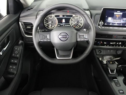 New 2026 Nissan Rogue SV FWD image 13