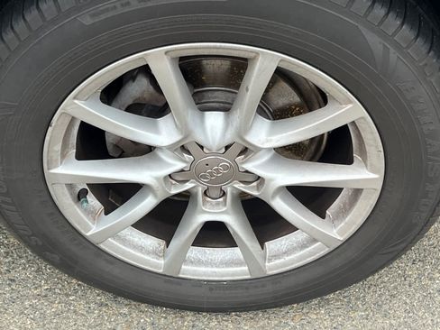 Used 2011 Audi Q5 2.0T Premium AWD/4WD image 22