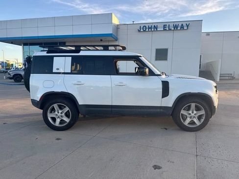 Used 2021 Land Rover Defender 110 SE AWD/4WD image 4