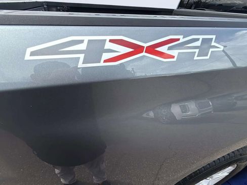 Used 2021 Chevrolet Silverado 1500 Custom image 20