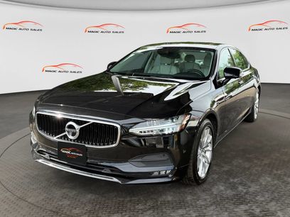 Used 2018 Volvo S90 T6 Momentum w/ Convenience Package