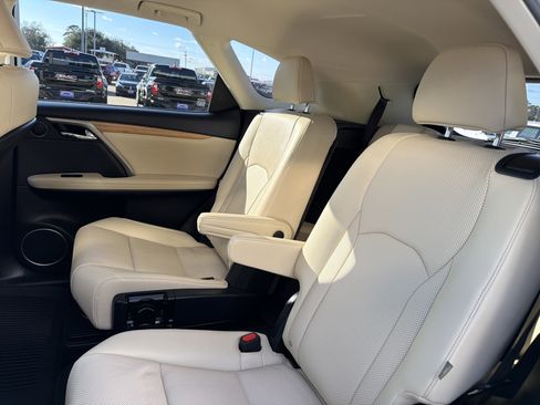 Used 2022 Lexus RX 350L FWD w/ Premium Package image 6
