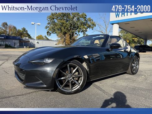 Used 2017 MAZDA MX-5 Miata RF Grand Touring image 1
