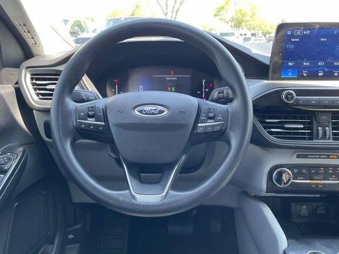 Used 2025 Ford Escape Active FWD image 9