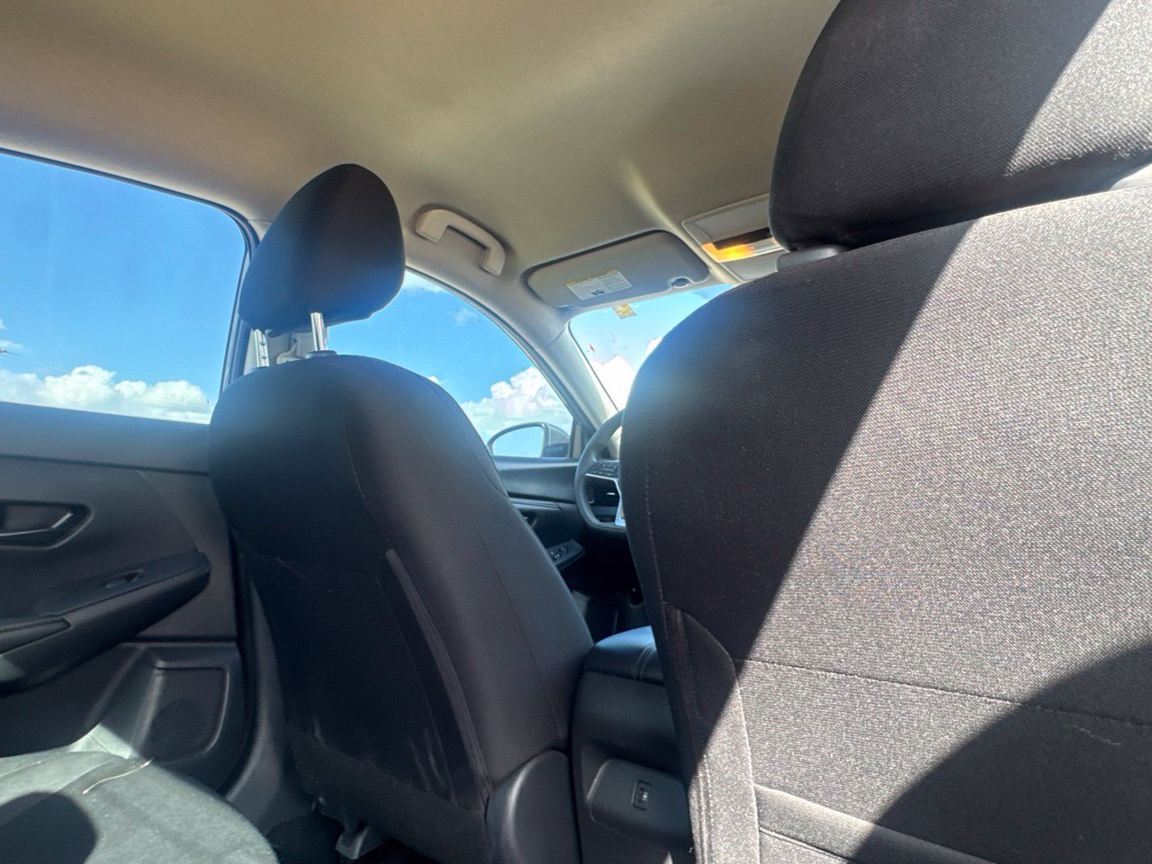 Used 2025 Nissan Sentra SV w/ Trunk Package FWD image 34