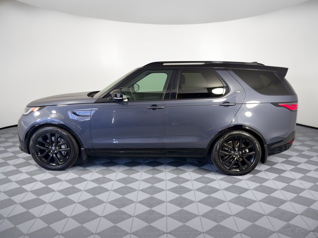 Used 2026 Land Rover Discovery Dynamic SE AWD/4WD image 2