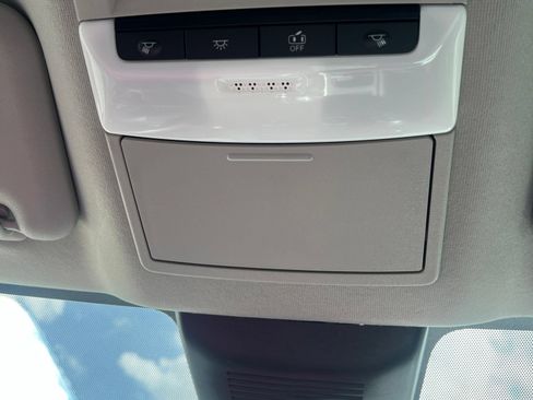 Used 2021 Nissan Sentra SV FWD image 19