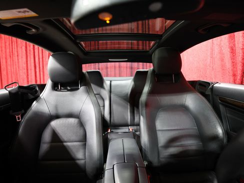 Used 2014 Mercedes-Benz E 350 Coupe image 25