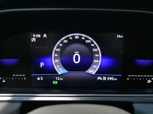 New 2025 Volkswagen Taos SE image 15