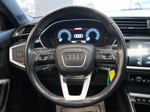 Used 2021 Audi Q3 2.0T Premium image 29