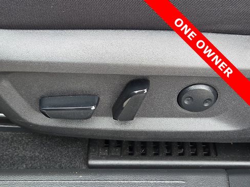 Used 2024 Nissan Rogue SV AWD/4WD image 14