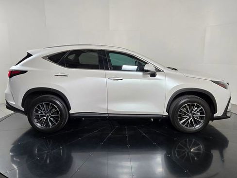 Used 2022 Lexus NX 350h AWD image 7