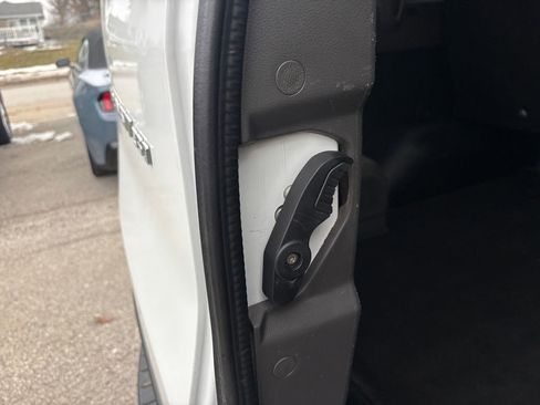 Used 2021 Ford Transit 350 XLT image 11