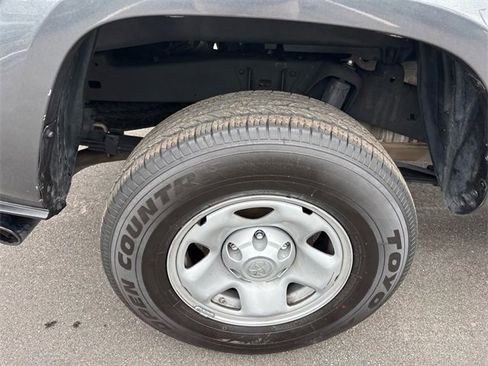 Used 2022 Toyota Tacoma SR5 image 16
