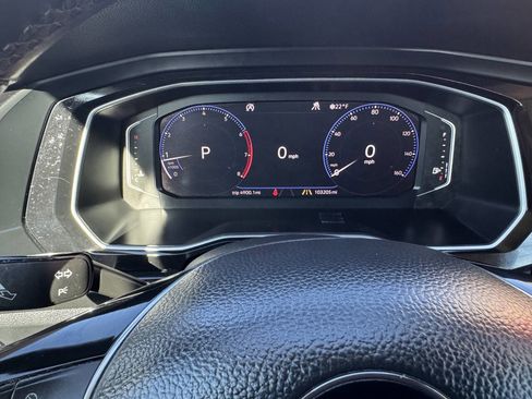 Used 2019 Volkswagen Jetta SEL image 36