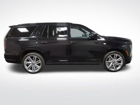 Certified 2025 Cadillac Escalade Sport Platinum w/ LPO, Floor Liner Package image 7