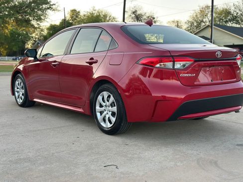 Used 2020 Toyota Corolla LE image 7