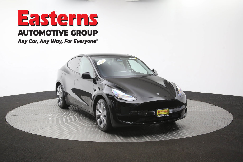 Used 2023 Tesla Model Y Long Range AWD/4WD image 46