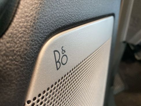 Certified 2023 Ford F150 Lariat w/ Equipment Group 502A High image 18