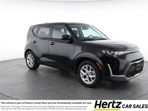 Used 2025 Kia Soul LX w/ LX Technology Package image 1