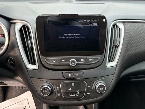 Used 2021 Chevrolet Malibu LS image 15