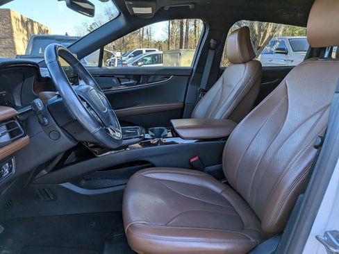 Used 2022 Lincoln Nautilus Reserve image 22