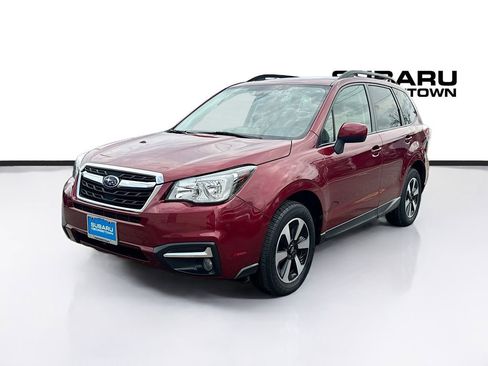 Used 2018 Subaru Forester 2.5i Premium image 3