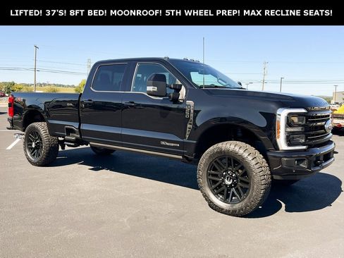 Used 2025 Ford F250 Platinum image 1