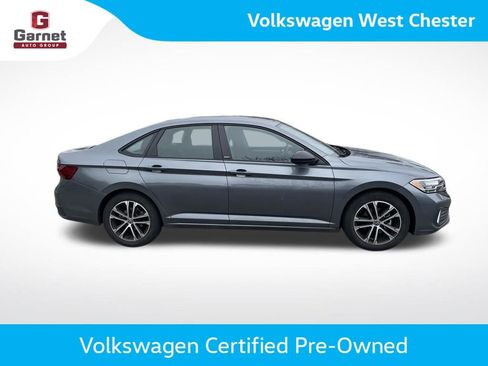Certified 2024 Volkswagen Jetta Sport FWD image 7