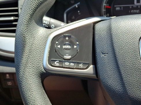 Used 2018 Honda CR-V LX image 20