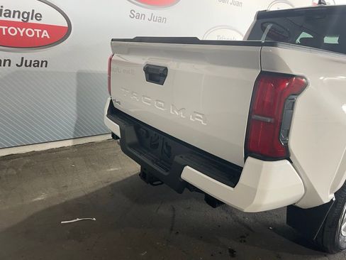 New 2026 Toyota Tacoma 4x4 Double Cab image 15