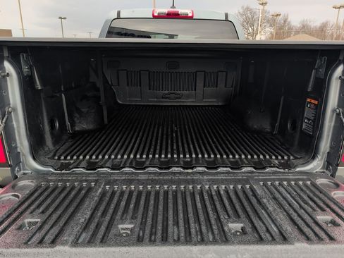 Used 2019 Chevrolet Colorado LT image 19