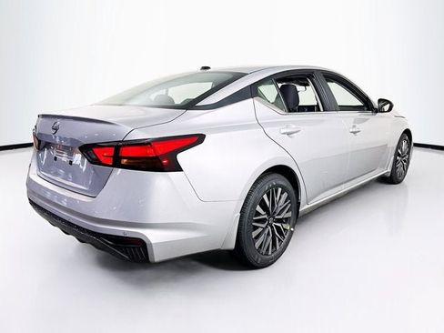 New 2026 Nissan Altima 2.5 SV FWD image 5