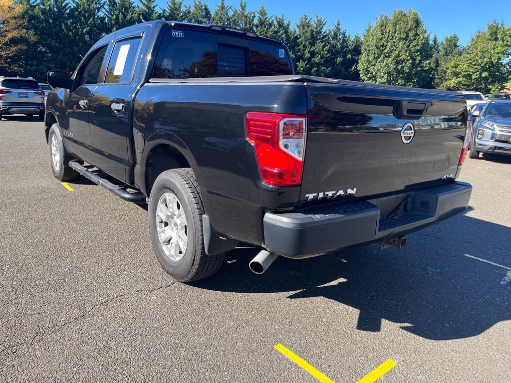 Used 2017 Nissan Titan S AWD/4WD image 5