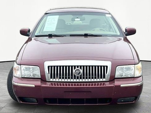 Used 2006 Mercury Grand Marquis LS image 2