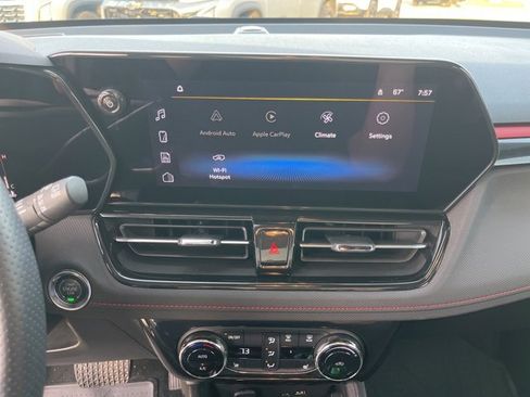 Used 2024 Chevrolet TrailBlazer RS w/ Convenience Package image 23