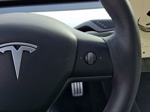 Used 2023 Tesla Model 3 Performance image 33