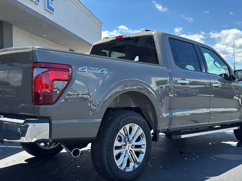 New 2026 Ford F150 XLT w/ Equipment Group 302A MID AWD/4WD image 10
