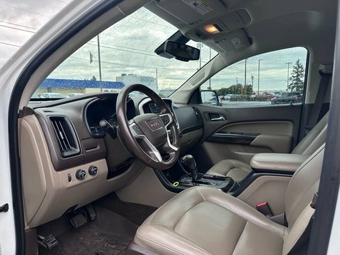 Used 2017 GMC Canyon SLT w/ Driver Alert Package AWD/4WD image 10
