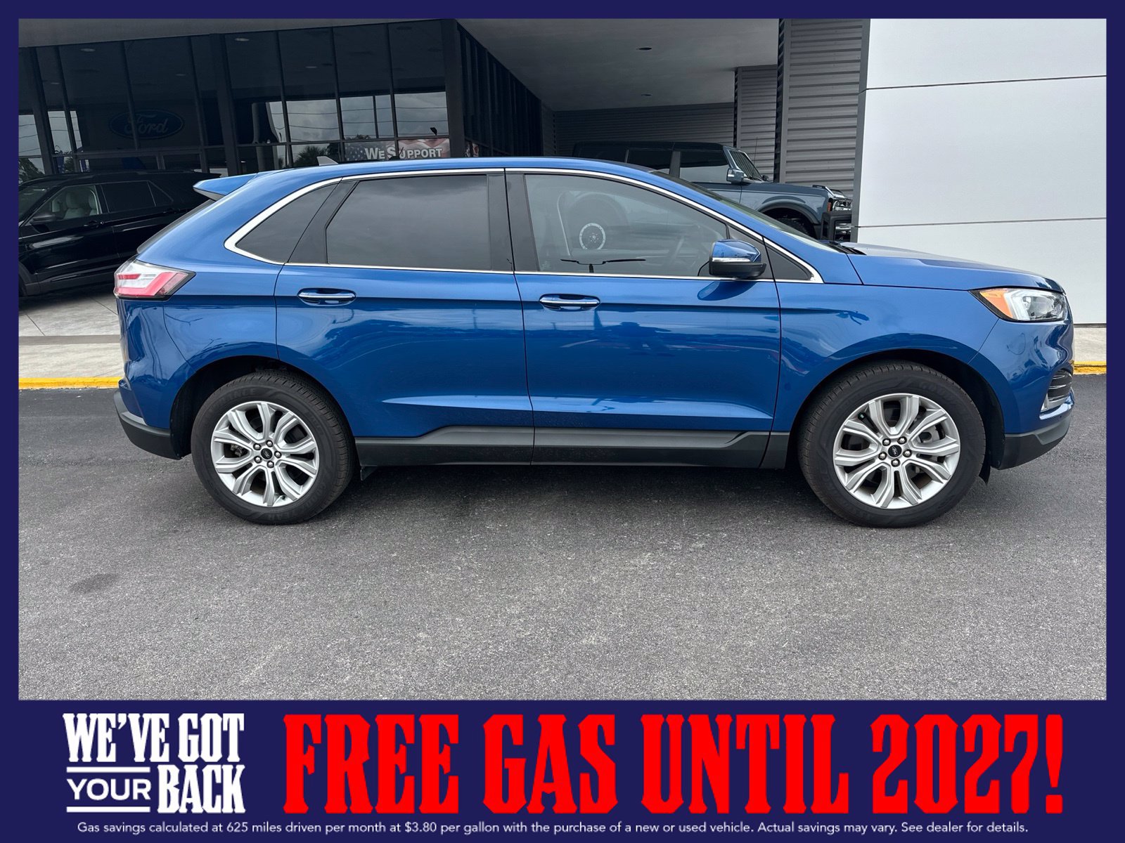 New 2023 Ford Edge Titanium w/ Cargo Accessory Package AWD/4WD image 2