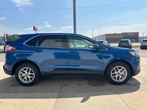 Used 2024 Ford Edge SEL w/ Convenience Package AWD/4WD image 8