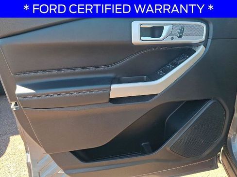 Certified 2022 Ford Explorer Limited AWD/4WD image 14