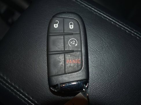 Used 2022 Jeep Compass Latitude w/ Sun and Sound Group image 31