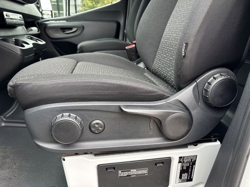 Used 2023 Mercedes-Benz Sprinter 2500 image 14