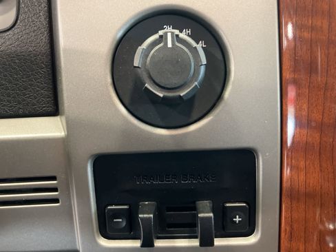 Used 2010 Ford F150 image 23