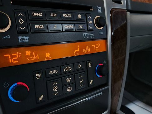 Used 2010 Cadillac STS image 35